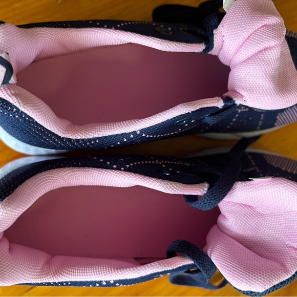 Navy and Pink Women's Athletic Running Shoes. - Picture 6 of 15
